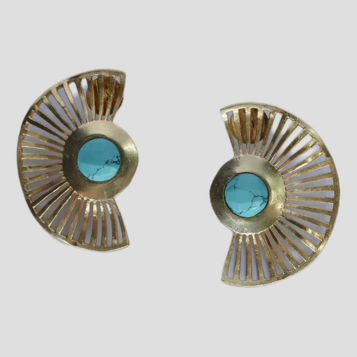 Luna Dot Earring